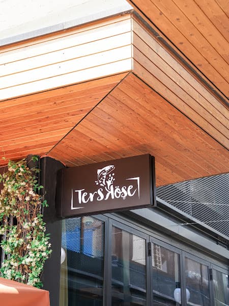 Ters Köşe Terminal Kadıköy