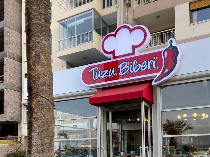 Tuzu Biberi Karşıyaka