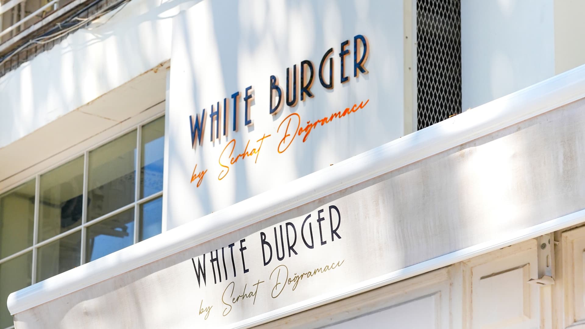 White Burger by Serhat Doğramacı