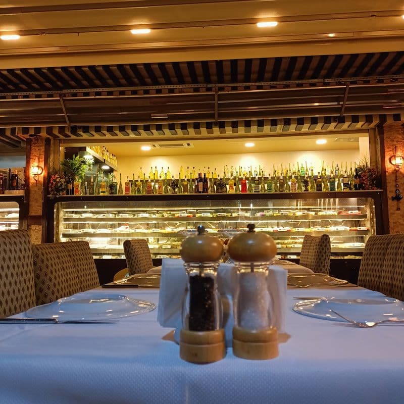 Ayvalık Balıkçısı Bostanlı